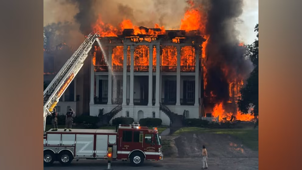 Fire Destroys Historic Nottoway Plantation in Louisiana