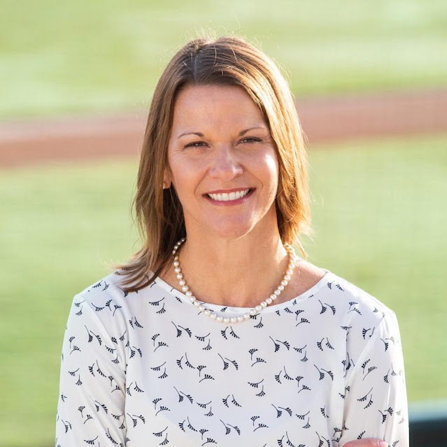 Pam Sartory Jupiter FL Death and Obituary Director of Accounting at Roger Dean Stadium Has Died